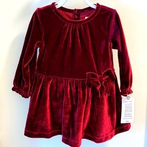 BNWT Carter’s Velour Baby girl dress 6m
